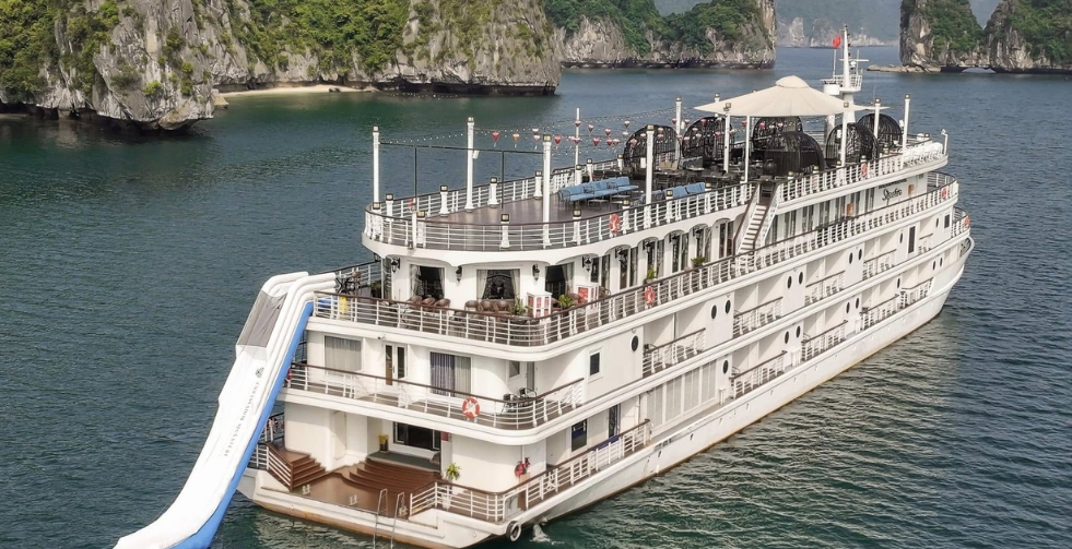 Ambassador Signature Overnight Cruise