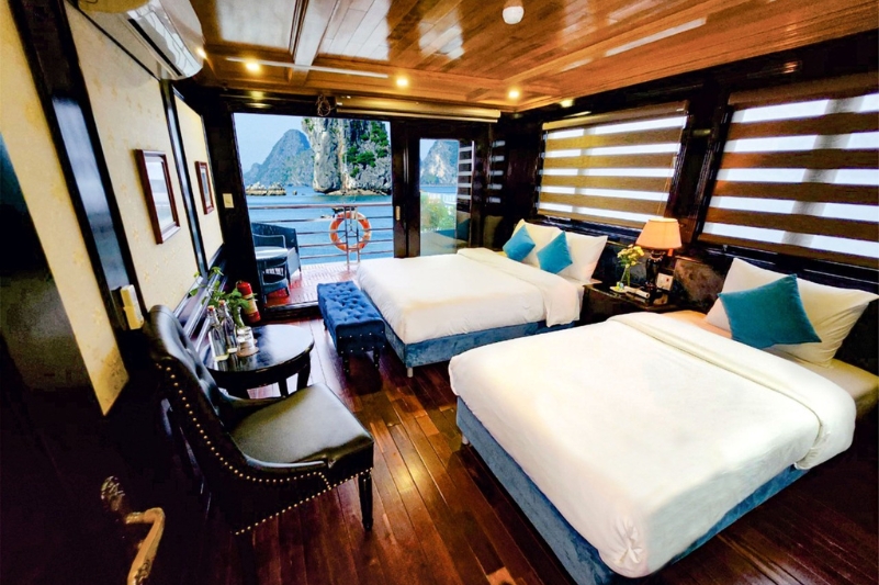 Family Balcony Cabin