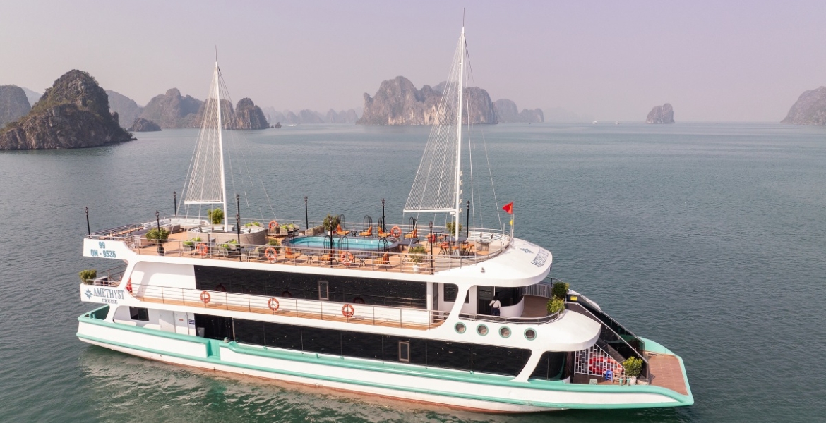 Amethyst Day Cruise Halong Bay