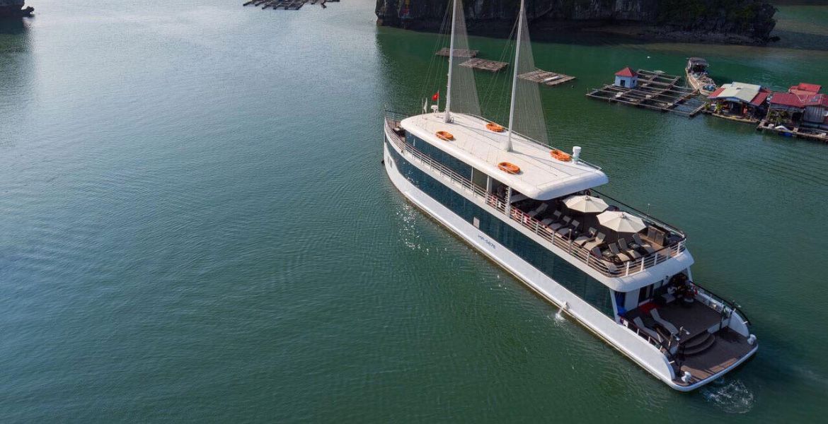 Jade Sails Day Cruise