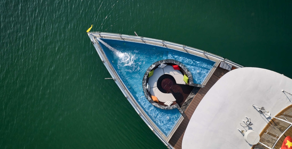 Halong Bay Excursion 6-hour Cruise