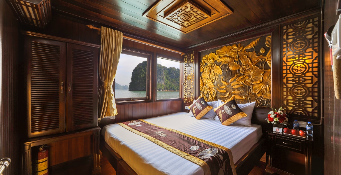 Bai Tu Long Bay 1 Night Cruise