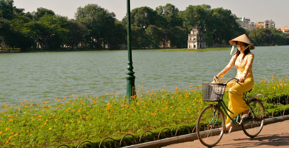 Northern and Central Vietnam Tour Package with World Heritage Site