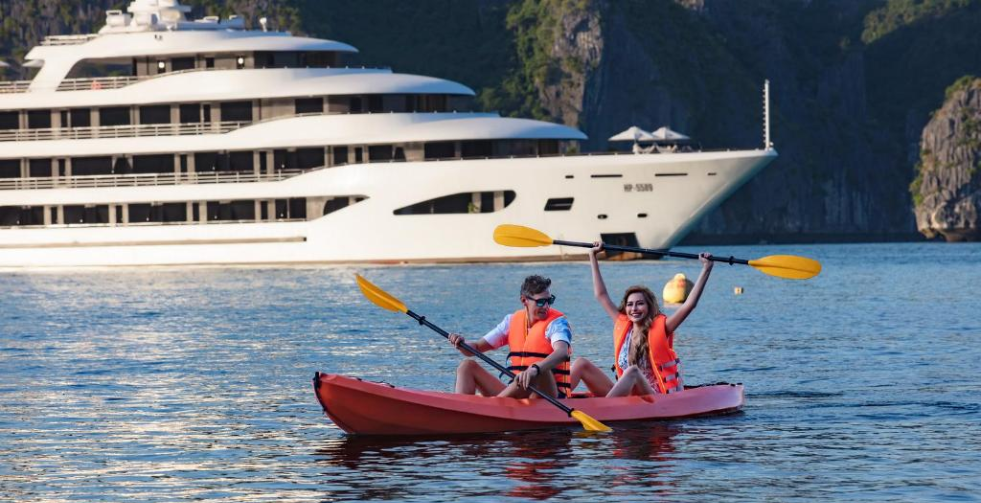 Northern and Central Vietnam Tour Package with World Heritage Site